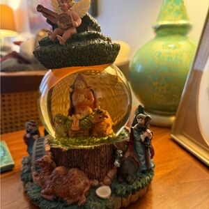 Christmas Nativity Snow Globe Plays Silent Night